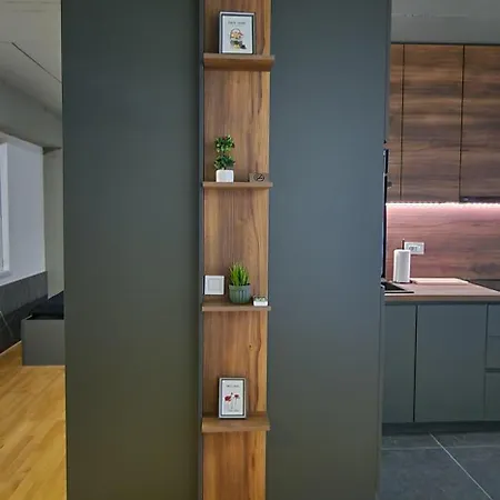 Apartament Luxury Iva Vi *