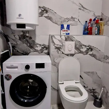 Luxury Iva Vi * Üsküp