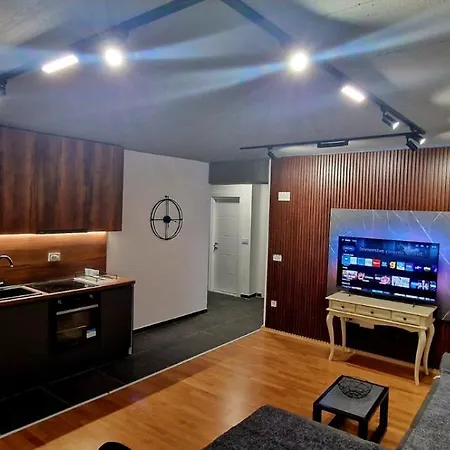 Lägenhet Luxury Iva Vi Skopje