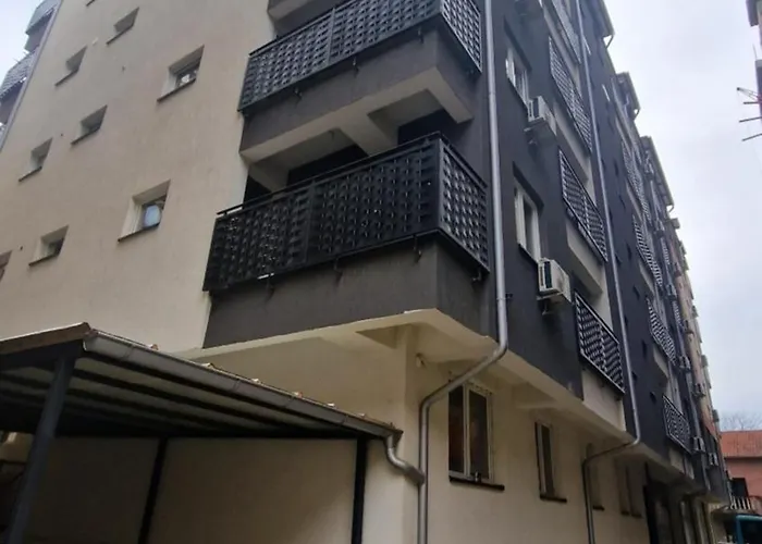 Luxury Iva Vi Szkopje