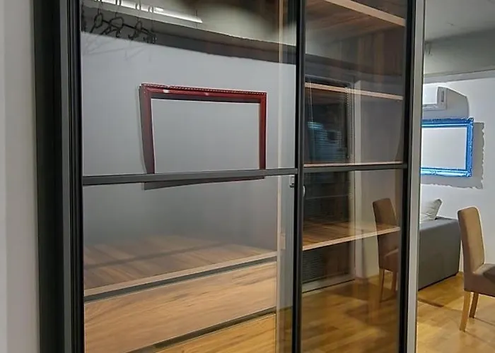 Luxury Iva Vi * Szkopje