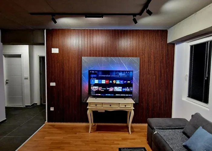 Luxury Iva Vi Apartman *